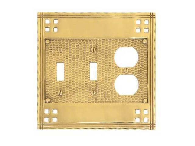 M05-s5680-609 Triple; 2-switch-1-outlet - Antique Brass