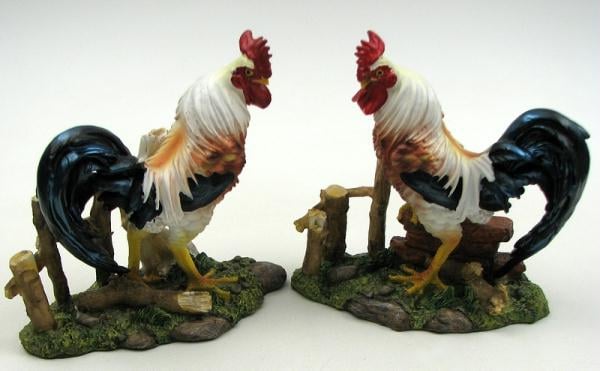 0154-17830 Rooster 2 Assorted Priced Each