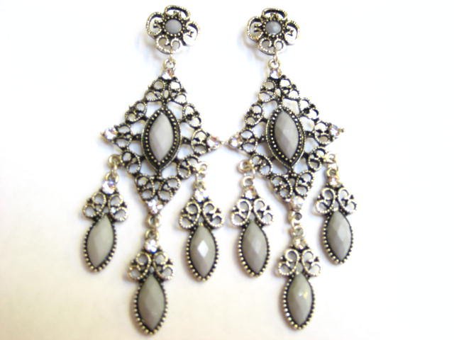 Alur Jewelry, Inc. 14351wh Diamond-shape Chandelier Earring In White