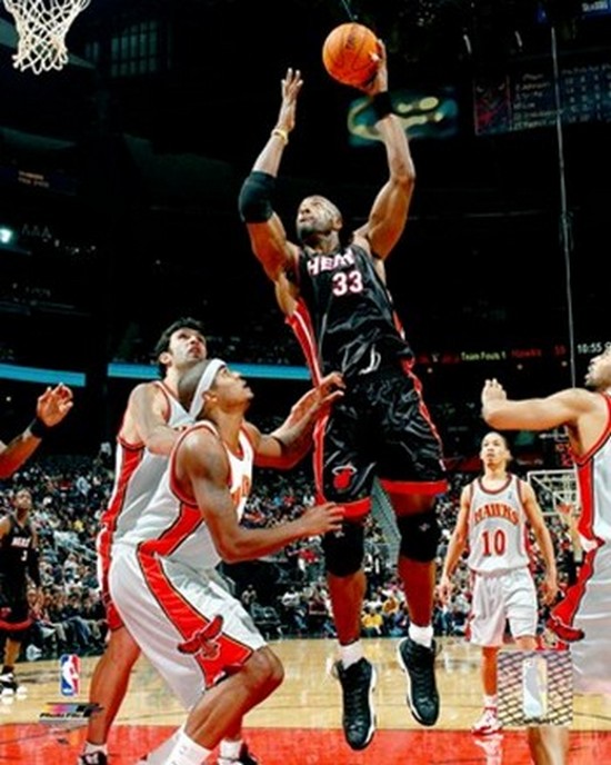 Photofile Pfsaahq16301 Alonzo Mourning - 06 07 Action Sports Photo - 8 X 10