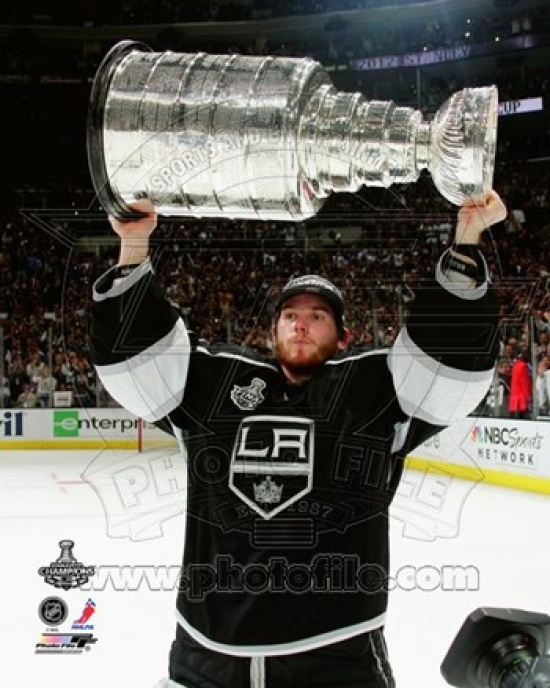 Photofile Pfsaaoy14701 Jonathan Quick With The Stanley Cup Trophy After Winning Game 6 Of The 2012 Stanley Cup Finals Sports Photo - 8 X 10