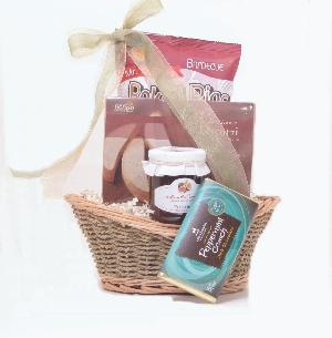 Natural Gift Baskets 354 Small Holiday Basket