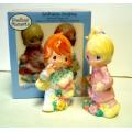 Precious Moments 342105 Precious Moments Girlfriends Salt- Pepper Set- Pack of 6