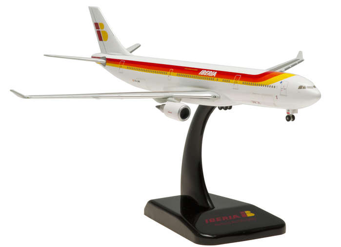 400 Scale Die-cast Hg5439 Iberia A330-300 1-400 With Gear & Stand Reg No.ec-lub