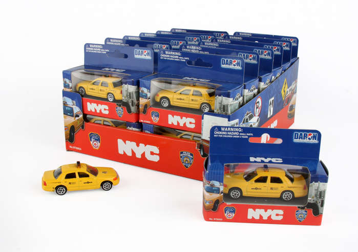 Rt8953t Nyc Taxi 24 Piece Counter Display