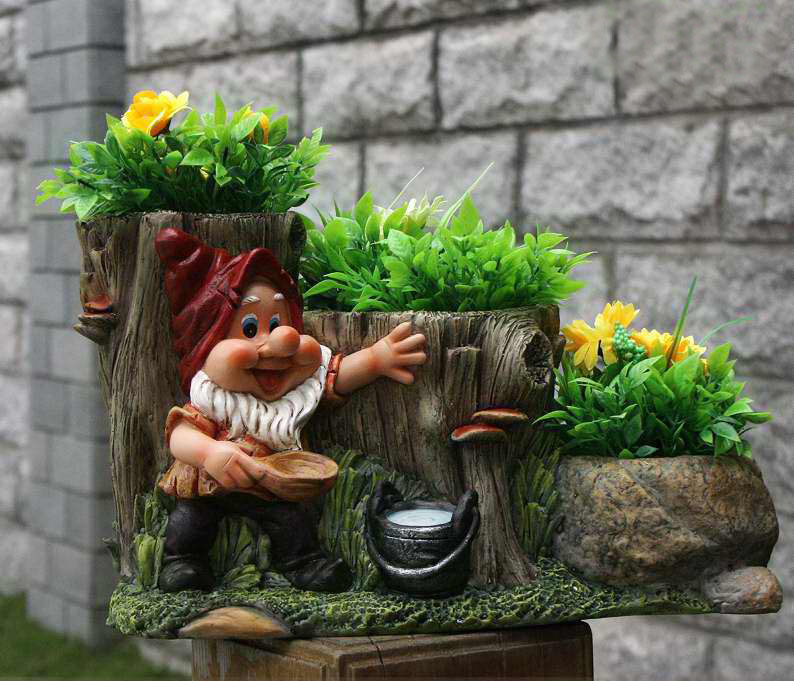 Cute Gnome With Staircase Of Three Flower Pots