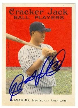Dioner Navarro autographed baseball card (New York Yankees) 2004 Topps Cracker Jack No.236