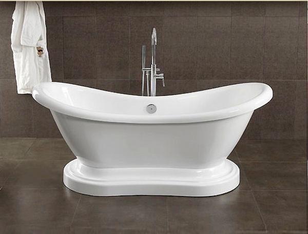 Inc Acrylic Double Ended Pedestal Slipper Bathtub 68 X 28 In. With No Faucet Drillings And Complete Chrome Plumbing Package