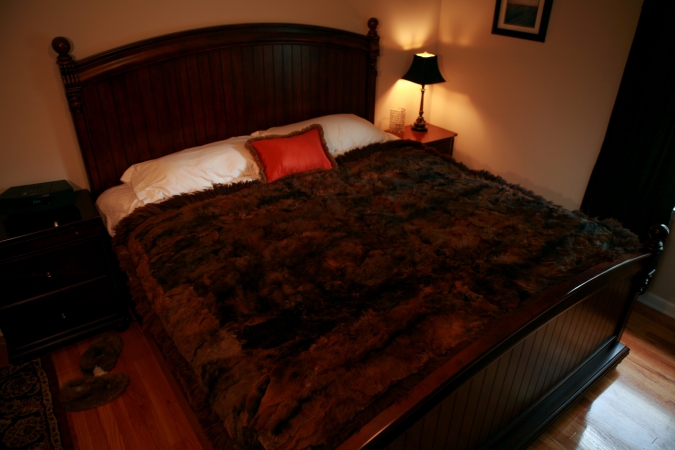 Alpaca Blankets Dark Brown - Baby Alpaca Synthetic Fur Blanket Luxurious- Soft & Warm Bedspread