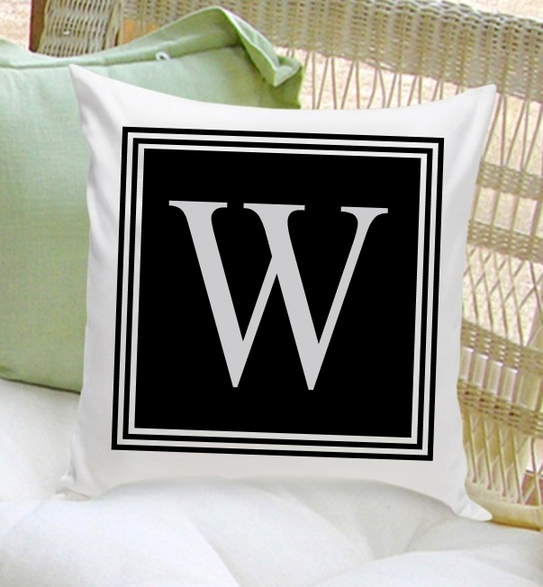 Gc1260 Personalized Initial Throw Pillow