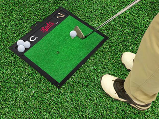 Fanmats 15436 Cincinnati Reds Golf Hitting Mat 20 x 17