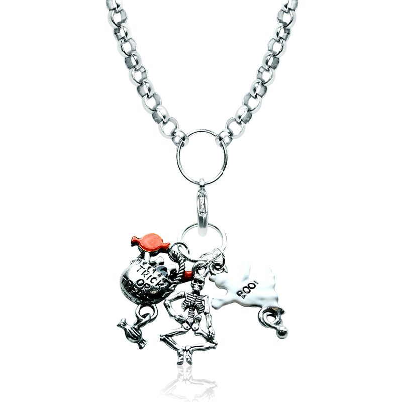 1300s-nl Halloween Charm Necklace In Silver