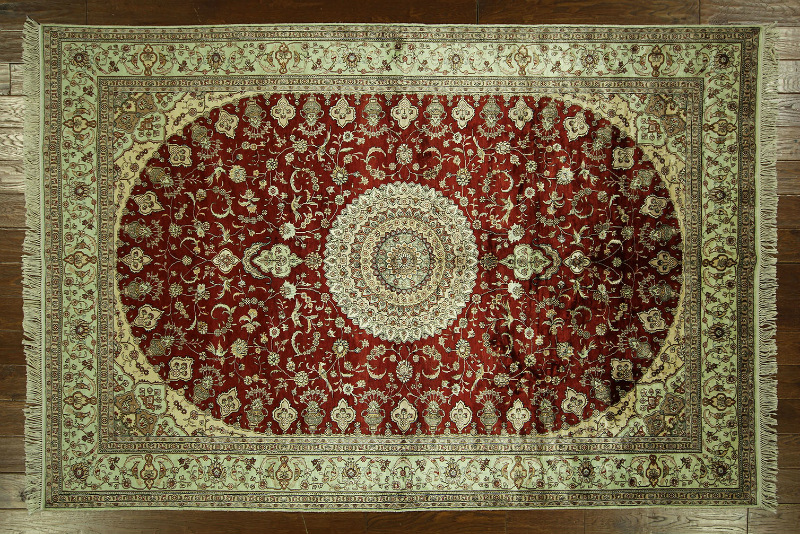 H7156 Unique Oriental Hand Knotted 6 X 9 Ft. Silk Red Kashan Floral Area Rug