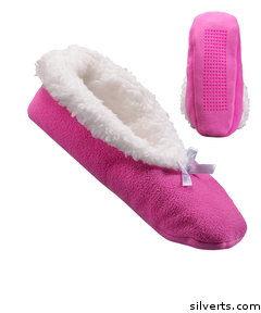 103800203 Extra Wide Fleece Slippers - Slip-resistant Tread - Large, Fuschia