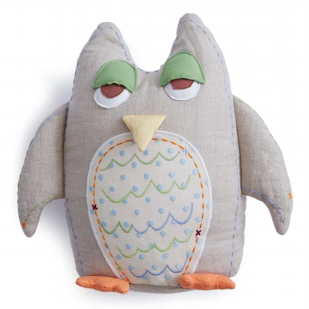 F13p01 Baby Owl Shaped Pillow