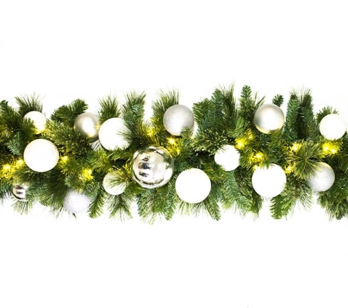 Led Blended Pine Garland Decorated With The Iceland Ornament Collection