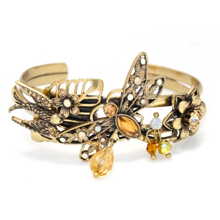 0900000029608 Gold-tone Metal Bird Bee And Flower Design Crystal Bracelets