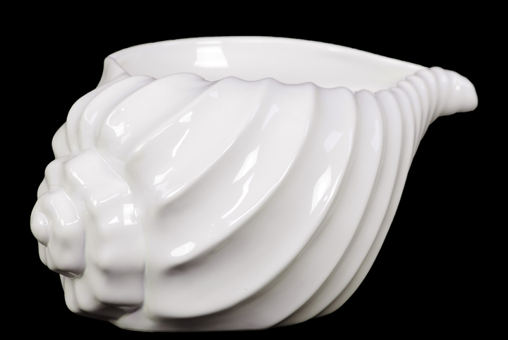 73102 Ceramic Conch Seashell Figurine Large - White