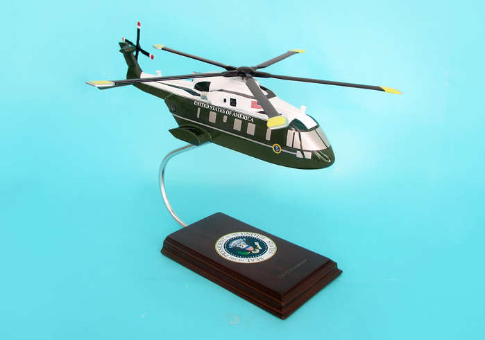 C6848h3w Vh-71 Kestrel Helicopter 1-48 Presidential