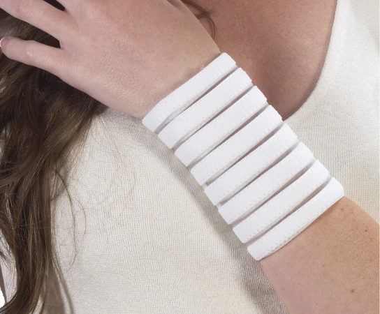 Segmented Wrist Wrap - White
