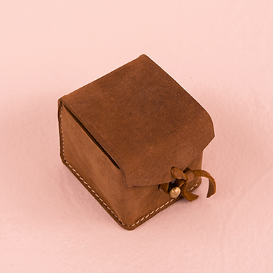 Wedding Star 4408-26 Tanned Genuine Leather Ring Box