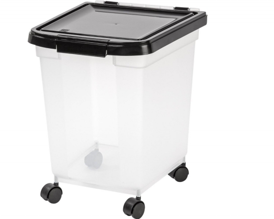 300570 Airtight Pet Food Storage Container With Casters, 3.16
