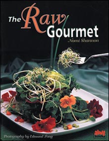Tribest Gpbns01 The Raw Gourmet - Book By Nomi Shannon
