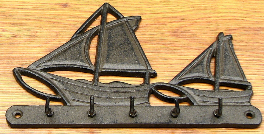 0184s-0662 Sailboat Key Hook Cast Iron