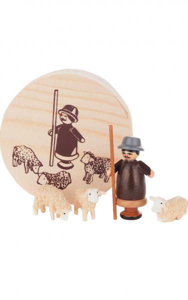 070-049 Dregeno Chip Box - Shepherd With Small Sheep