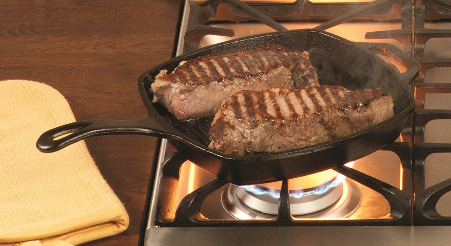 Picture of Lodge Square Cast Iron Grill Pan  L8SGP3