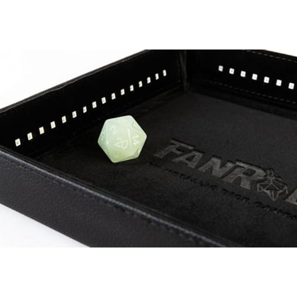 LIC530 MGD Light Tray Dice Game with D20, Black