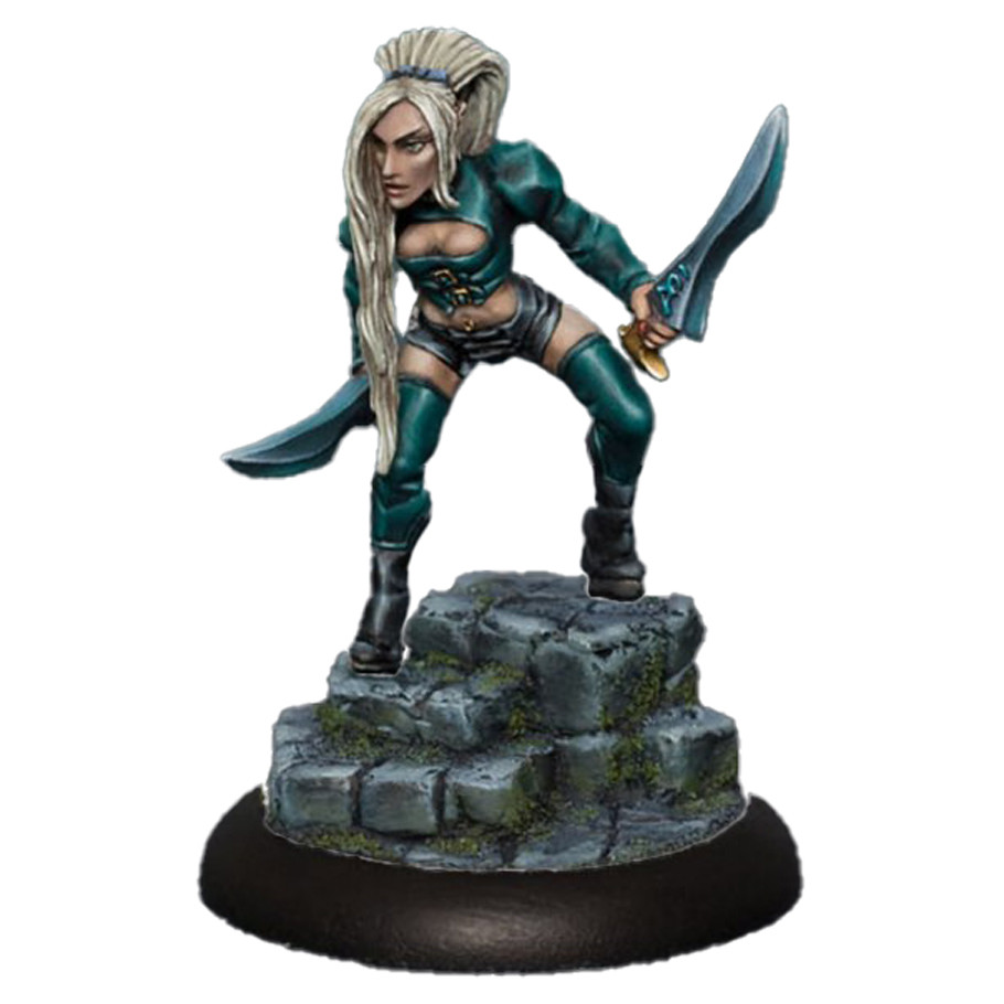 REM30229 Legends Caryth, Female Dark Elf Miniature