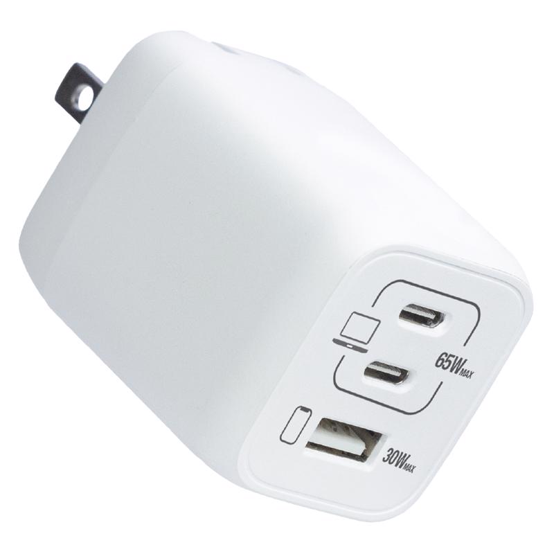 3017509 USB Wall Charger, White