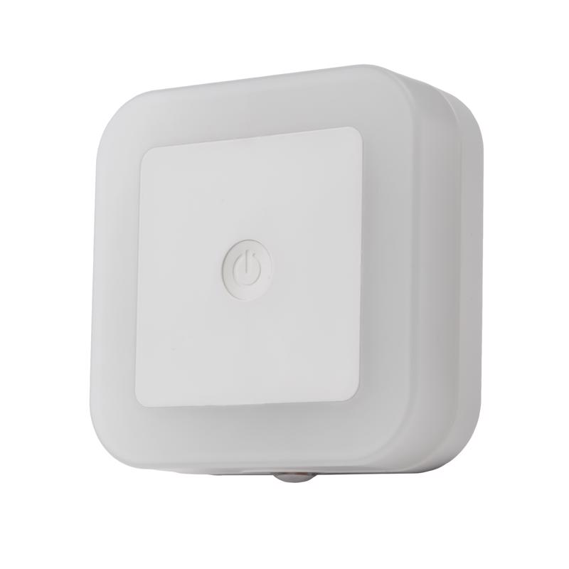 Picture of Amertac 3018773 Westek Automatic Plug-in LED Night Light&#44; White