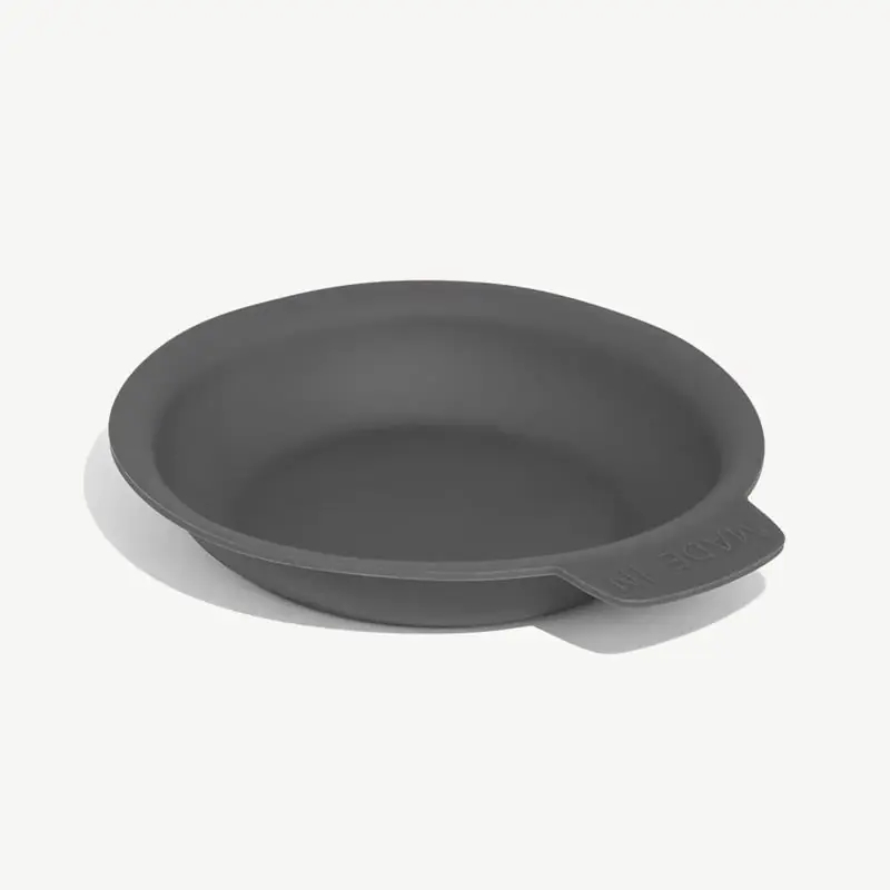 Picture of Boston Foundry 6090063 9 in. Made In Cookware Gray Silicone Pan Protector