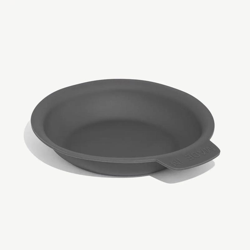 Picture of Boston Foundry 6090071 13 in. Gray Silicone Pan Protector