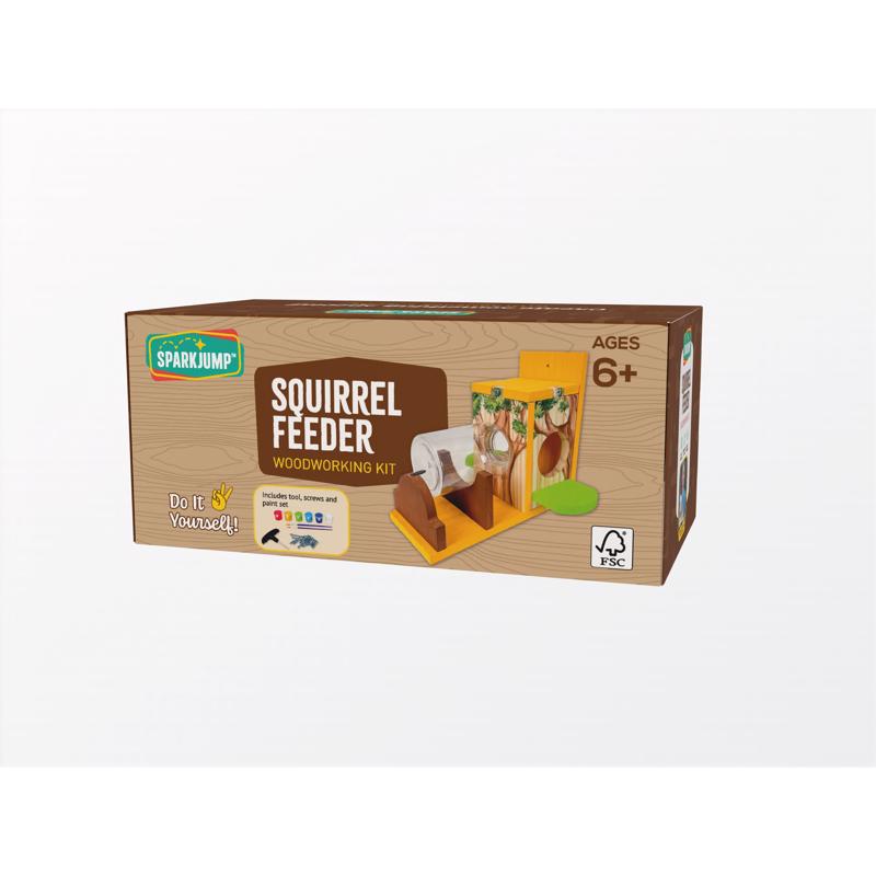 9120925 Squirrel Feeder Woodworking Toy Kit