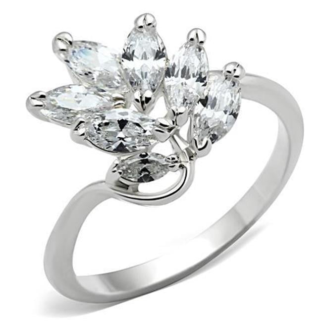Women Silver 925 Sterling Silver Ring with AAA Grade CZ in Clear - Size 7