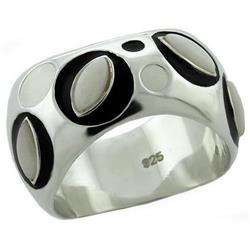 Picture of Alamode LOAS1085-6 Rhodium 925 Sterling Silver Ring with Semi-Precious Opal&#44; White - Size 6