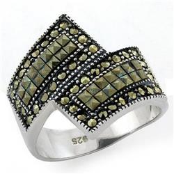 Picture of Alamode LOAS1100-6 Antique Tone 925 Sterling Silver Ring with Semi-Precious Marcasite&#44; Jet - Size 6