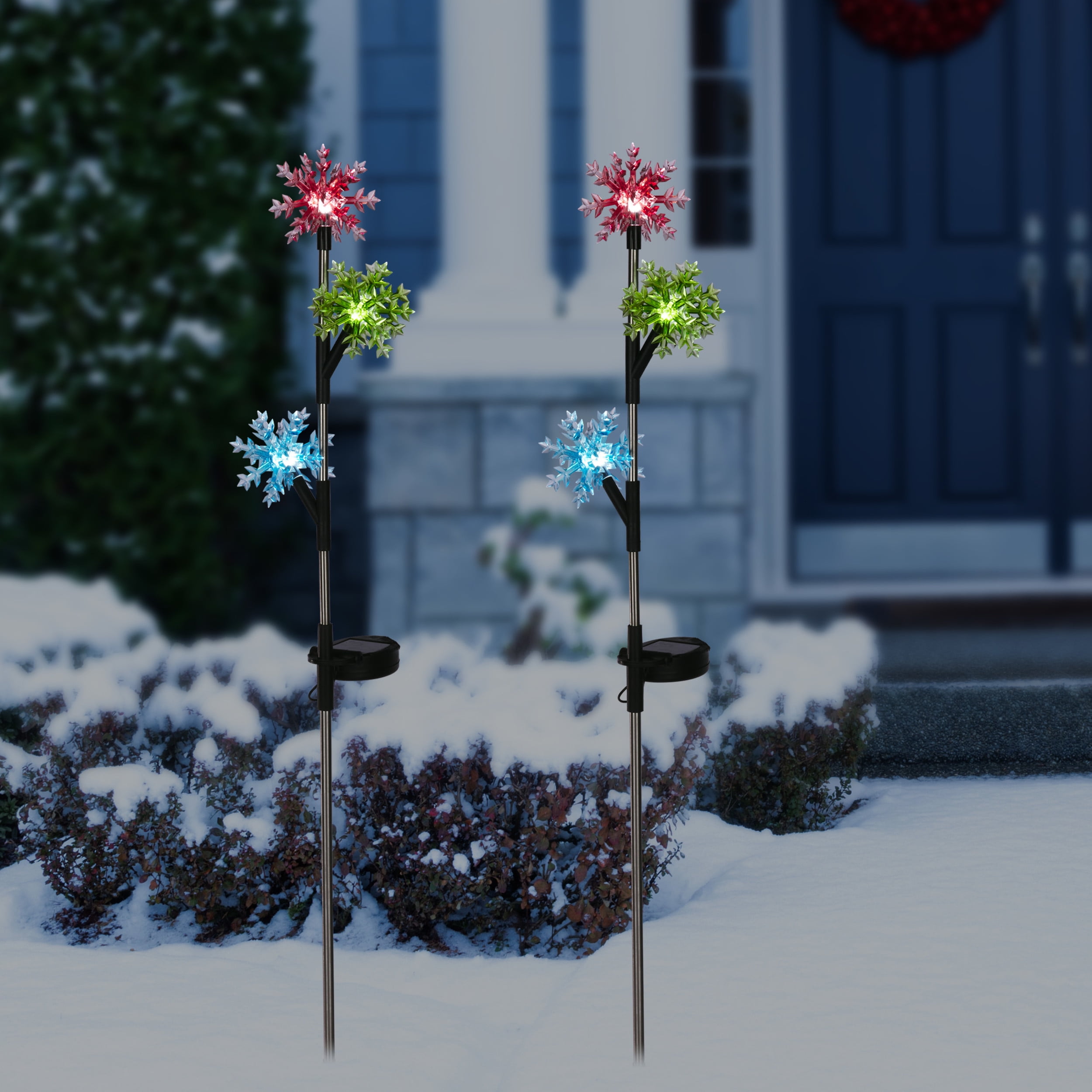 Picture of Alpine RGG570SLR-2 Solar 3-Tier Snowflake Stakes with 3 Cool White LEDs - Set of 2