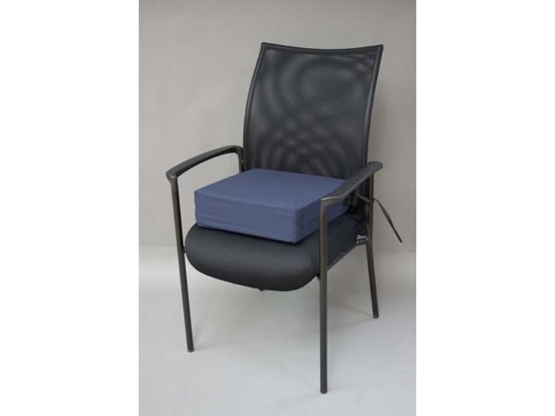 Hermell 5008-3 15 x 15 x 3 in. Elevating Cushion