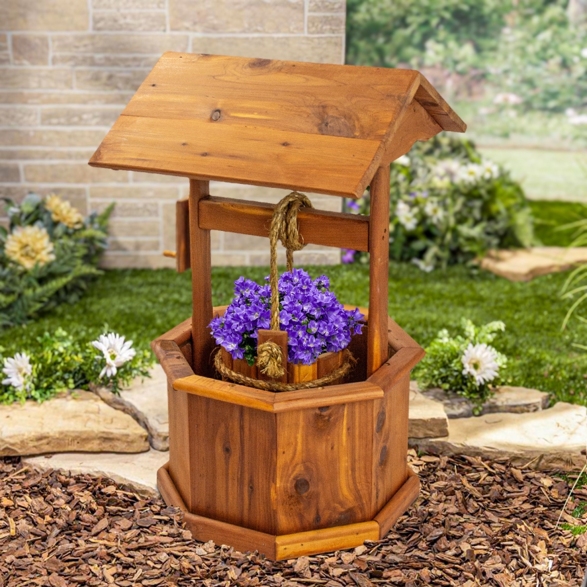 American Furniture Classics Small Eastern Cedar Wishing-Well Planter