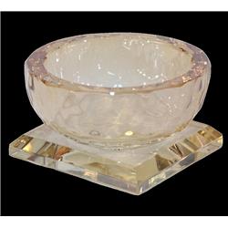 Picture of Schonfeld Collection 182918 2 x 2 in. Salt & Honey Holder Gold Crystal Dish