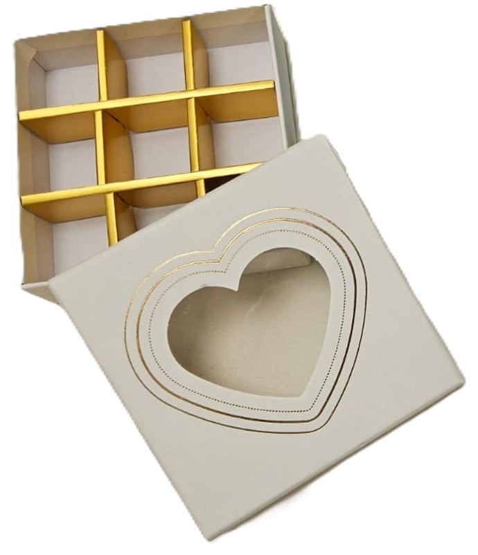 2730- 2 Divided Into-9 White Chocolate Box with A Transparent Window Like A Cream Heart