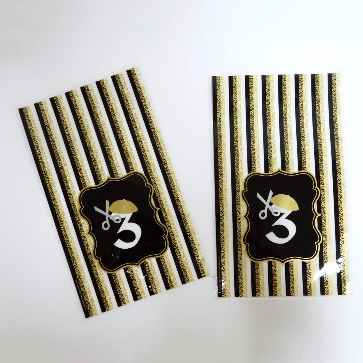 Picture of Organza 6095 Number 3 Black & Gold Striped Cellophane Bags with Kippah & Scissor