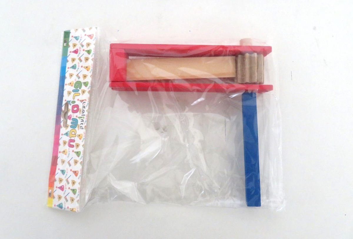 Picture of A&M Judaica & Gifts 23527 18.5 x 18.5 cm Wooden Colorful Grogger - Large
