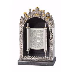 175564 Statue - Torah Monument Shrine