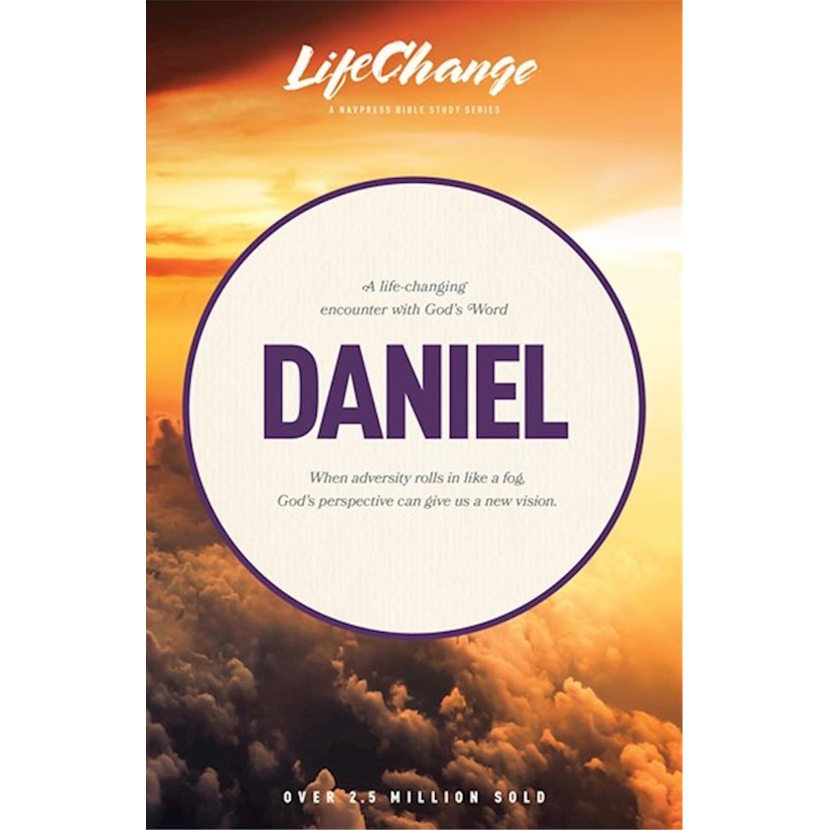 Picture of NavPress 030645 Daniel LifeChange Book