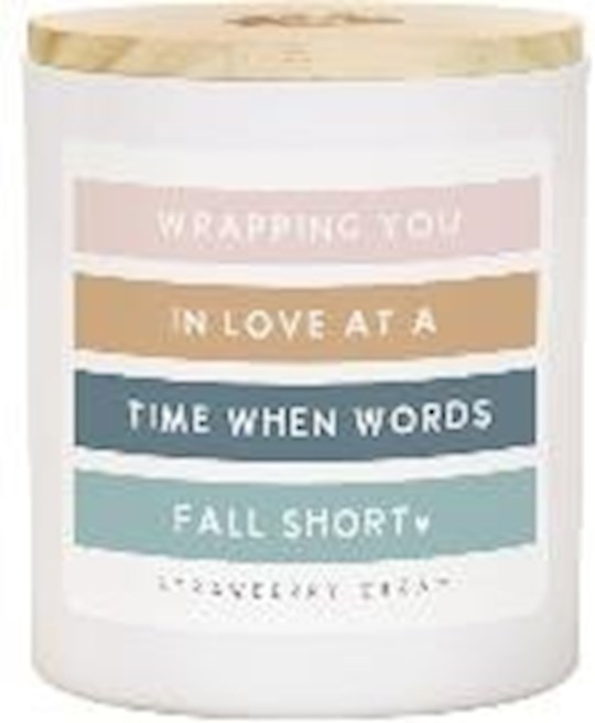 359407 Wrapping Love-Strawberry Cream Scent Candle